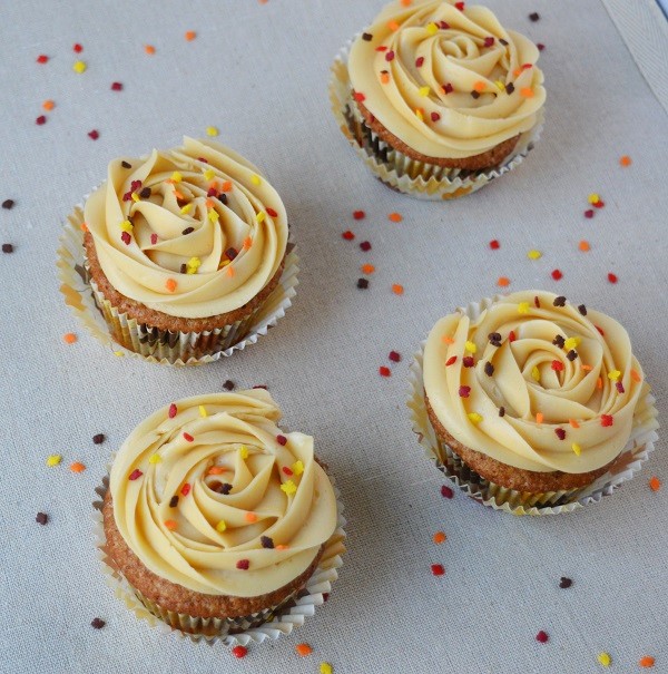 apple-cupcakes