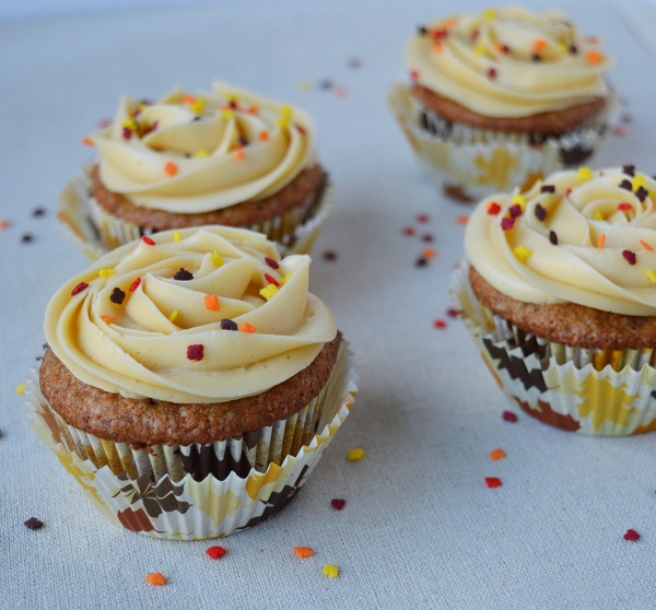 apple-cupcakes-small-2