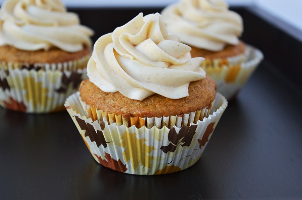 pumpkin-cupcake-close